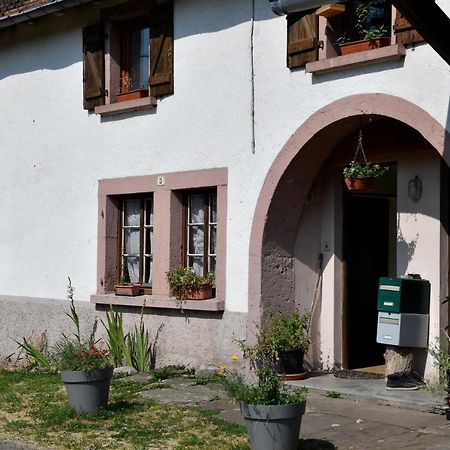 Ferme De Ma Grand-Mere Le Haut-du-Them 外观 照片