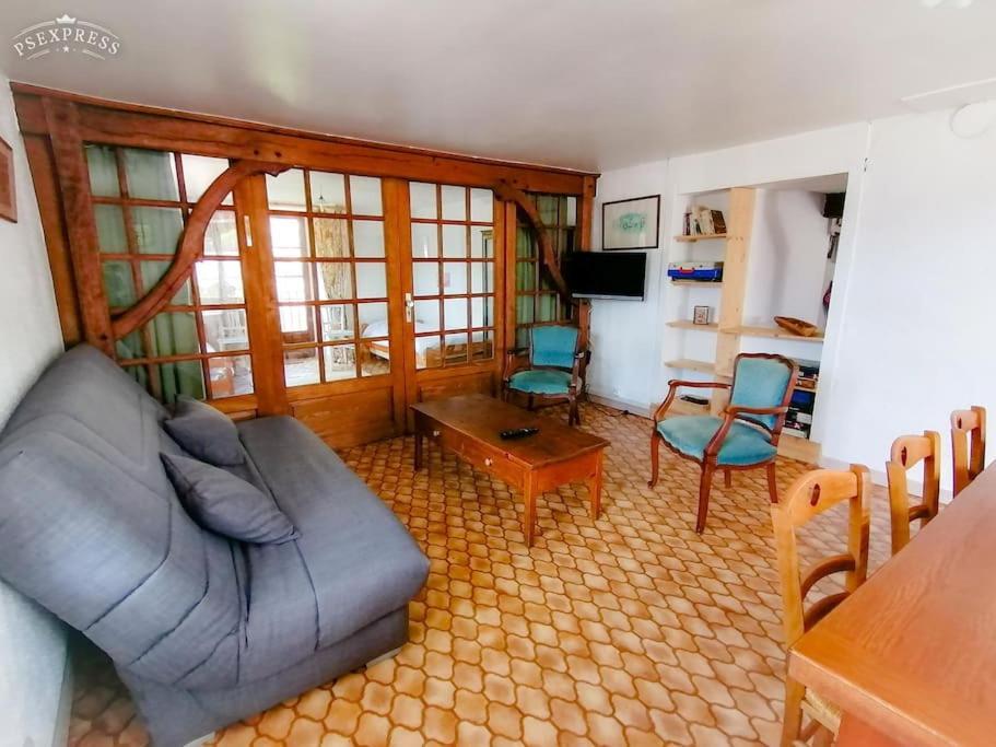 Ferme De Ma Grand-Mere Le Haut-du-Them 外观 照片